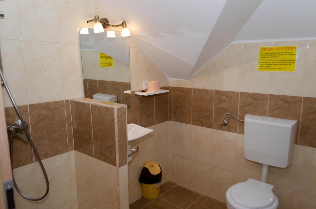 Apartmán Mansarda Mica Cu Baie Proprie Kluž Exteriér fotografie